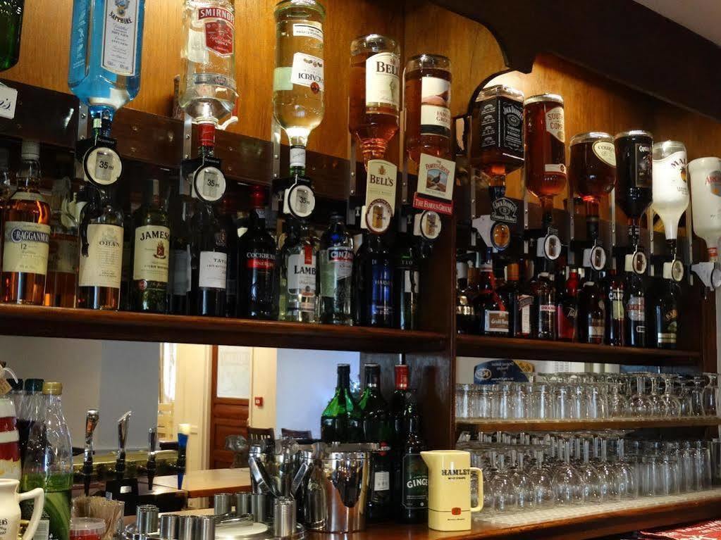 The Red Lion Hotel Oakford Extérieur photo