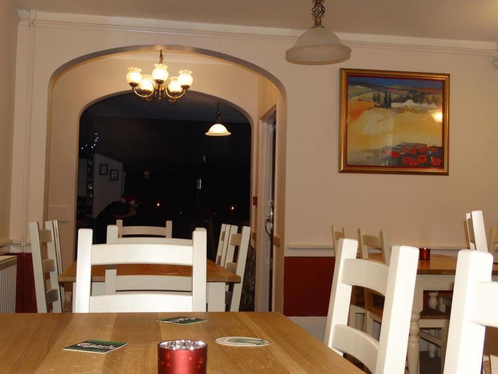 The Red Lion Hotel Oakford Extérieur photo