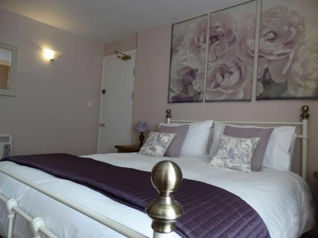 The Red Lion Hotel Oakford Extérieur photo