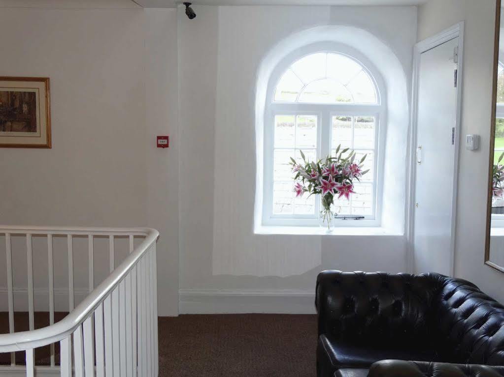 The Red Lion Hotel Oakford Extérieur photo
